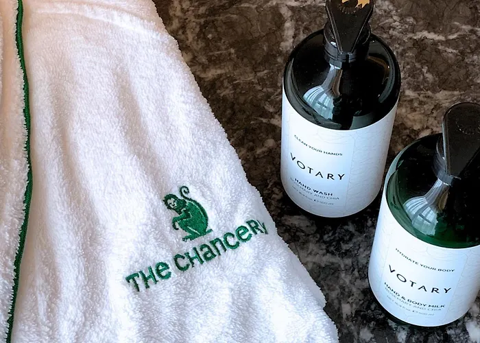 ホテル The Chancery 4*