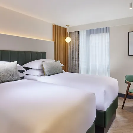 Отель The Chancery 4*