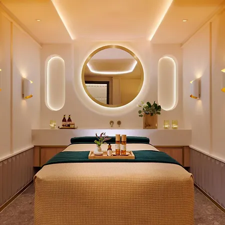 Отель The Chancery 4*